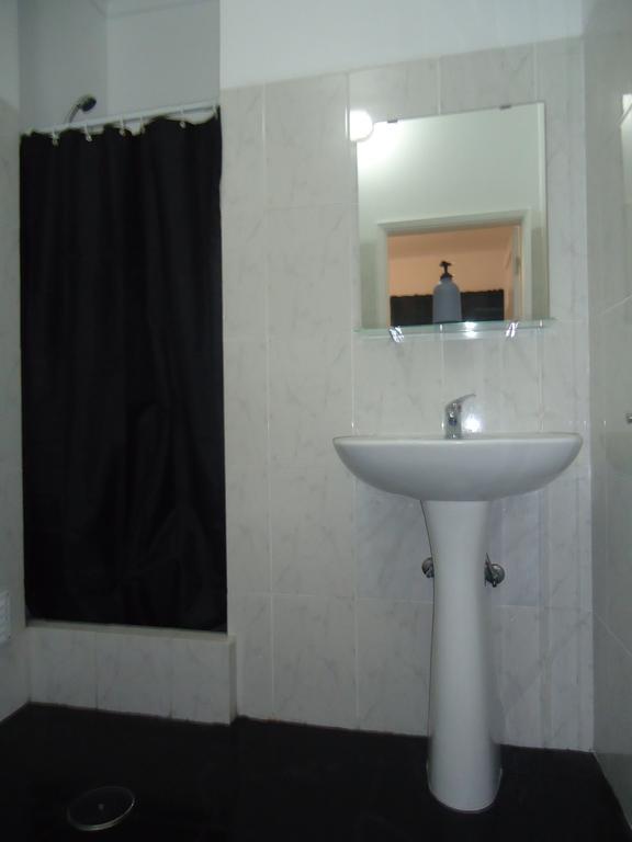 ホテル Porta 86 カンタニェデ 部屋 写真